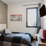 Lu-me Guest house
