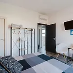 Guest house Lu-me